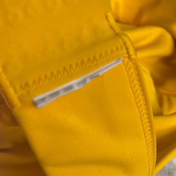 Athleta Ultimate Vibrant Yellow/Orange Sports Bra XL - Picture 4 of 12